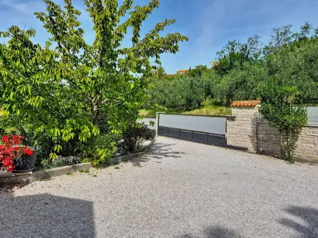 Maison Pod Meloni avec piscine privée, 4 chambres à Motovun : photo 25