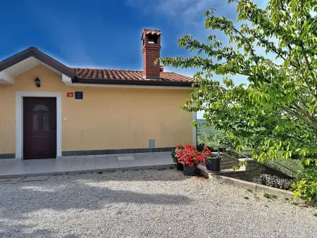 Maison Pod Meloni avec piscine privée, 4 chambres à Motovun : photo 32