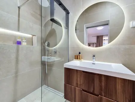 Maison avec piscine chauffée privée à Kaštel Kambelovac, 3 chambres : photo 15