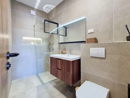Maison avec piscine chauffée privée à Kaštel Kambelovac, 3 chambres : photo 33