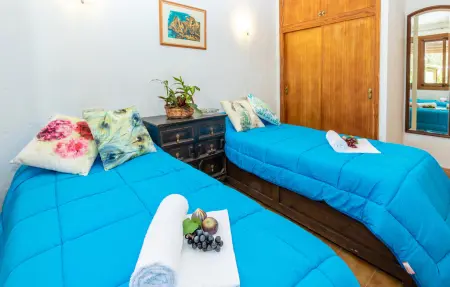 Villa Granoters, maison avec piscine privée salée à Pollença : photo 14
