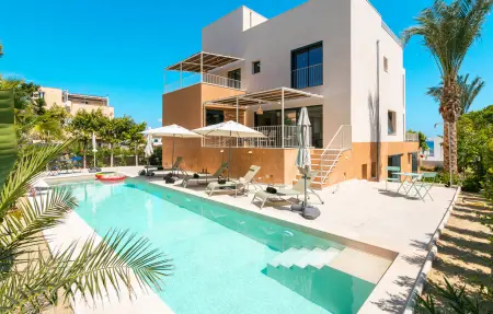 Villa Mar I Cel : maison avec piscine privée à Son Serra de Marina : photo 1