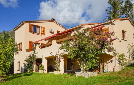 Maison perchée avec vue mer et jardin privé à Bastia : photo 1