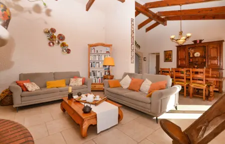 Maison perchée avec vue mer et jardin privé à Bastia : photo 17