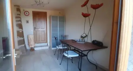 Gîte indépendant Saint-Romain-de-Popey 30 m², terrasse : photo 8