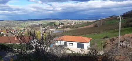 Gîte indépendant Saint-Romain-de-Popey 30 m², terrasse : photo 12