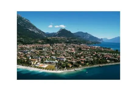 Loft lumineux en centre-ville, Toscolano Maderno, bord du lac de Garde : photo 11