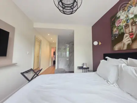 Appartement moderne et spacieux - 15 pers., Appartement 15 personnes à NIERGNIES : photo 2