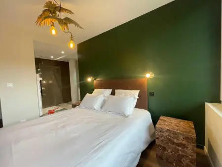 Appartement moderne et spacieux - 15 pers., Appartement 15 personnes à NIERGNIES : photo 11