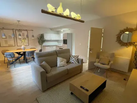 Appartement moderne et spacieux - 15 pers., Appartement 15 personnes à NIERGNIES : photo 28