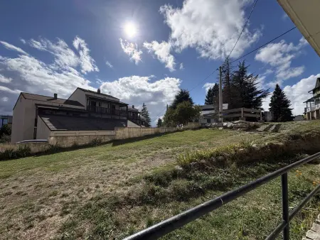 Appartement lumineux en rez-de-jardin, parking, Font-Romeu : photo 10
