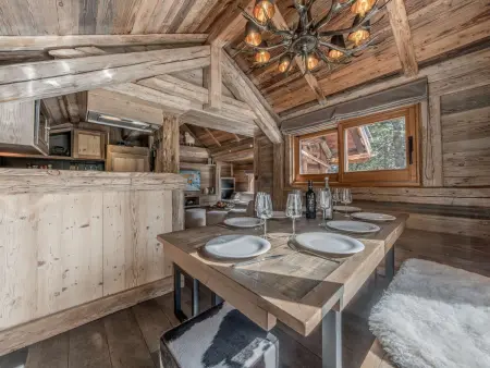 Chalet montagnard skis aux pieds - 8 pers., Chalet 8 personnes à Courchevel : photo 6