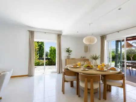 Villa avec piscine privée 4x8 m à Alcantarilha, 3 chambres : photo 4