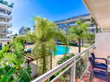 Appartement 3 pièces avec terrasse vue piscine à Roses : photo 22