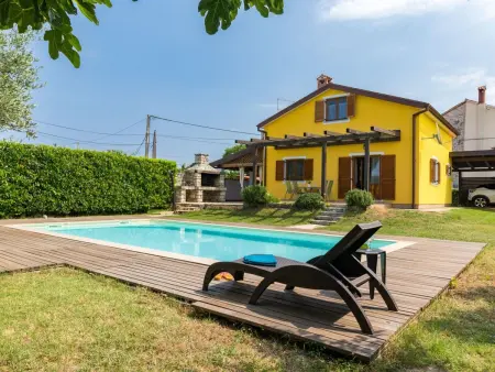 Maison avec piscine privée sur grand terrain à Buje, Istrie : photo 28