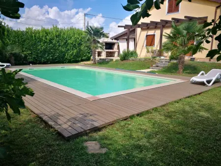 Maison avec piscine privée sur grand terrain à Buje, Istrie : photo 43