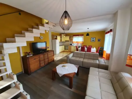 Maison avec piscine privée sur grand terrain à Buje, Istrie : photo 47