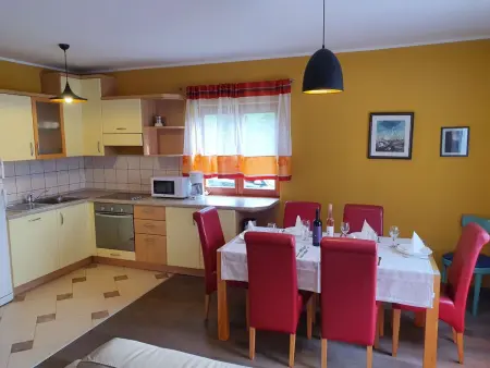 Maison avec piscine privée sur grand terrain à Buje, Istrie : photo 48