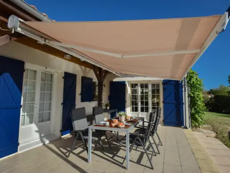 Le Bourg Est 14, Villa avec piscine chauffable, près du golf : photo 5