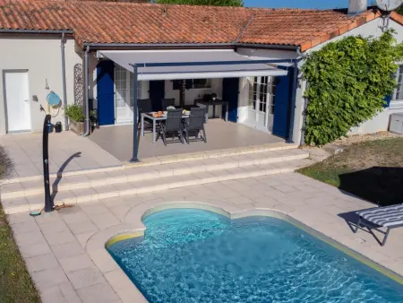 Le Bourg Est 14, Villa avec piscine chauffable, près du golf : photo 26