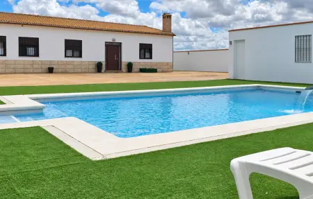 VILLA ROCIO, Maison 10 personnes à La Algaba : photo 1