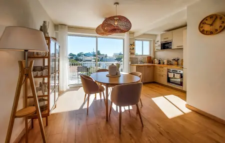 Appartement vue mer avec balcon à Saint-Georges-de-Didonne : photo 6