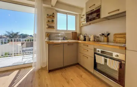 Appartement vue mer avec balcon à Saint-Georges-de-Didonne : photo 8