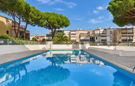 Appartement au Grau d'Agde avec piscine, à 700 m de la plage : photo 1
