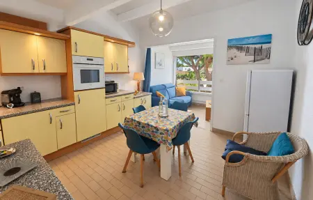 Appartement au Grau d'Agde avec piscine, à 700 m de la plage : photo 7
