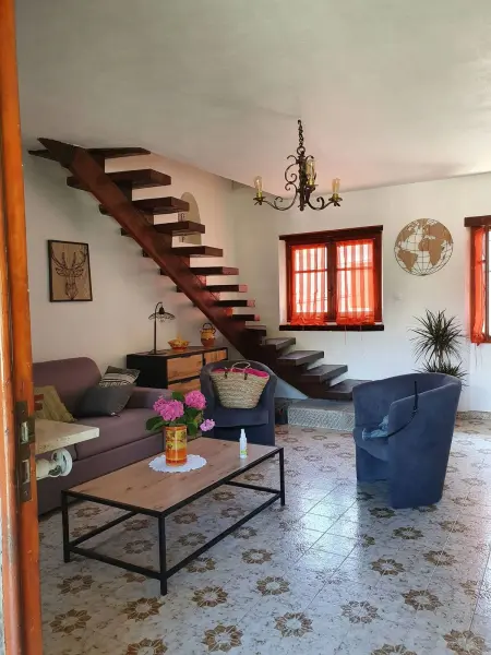 Maison de village à Lantosque, 2 chambres, jardin et vue montagne : photo 9