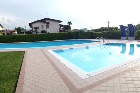 Maison de vacances à Lazise avec piscine et balcon sud, 3 pers. : photo 1