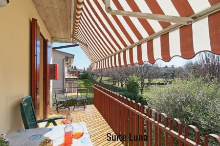 Maison de vacances à Lazise avec piscine et balcon sud, 3 pers. : photo 4