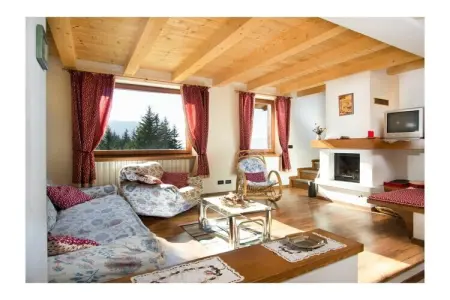 412090, Chalet avec piscine à Tremalzo (Tranquillité du Tennessee) : photo 4