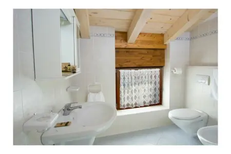 412090, Chalet avec piscine à Tremalzo (Tranquillité du Tennessee) : photo 10