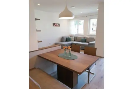 Maison de vacances à Merano : 1 chambre, garage privé, centre à 500 m : photo 3