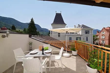 199605, Appartement de vacances à Merano avec piscine : photo 2