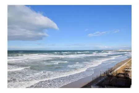 Appartement deux pièces vue mer à San Vincenzo, balcon et parking : photo 2