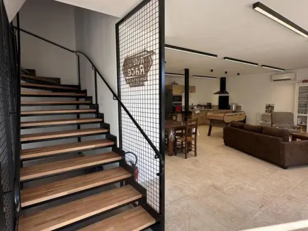 Gîte Le Paddock à Diou : 15 couchages, climatisé, animaux admis : photo 18