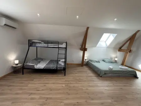Gîte Le Paddock à Diou : 15 couchages, climatisé, animaux admis : photo 27