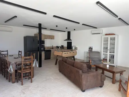 Gîte convivial animaux admis - 10 pers., Gîte 10 personnes à Diou : photo 7