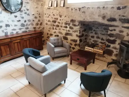 Gîte rénové en Haute-Loire près du Puy-en-Velay, Arsac-en-Velay : photo 8