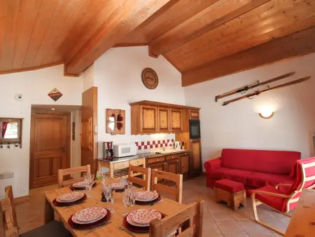 Appartement 3 pièces 53 m² avec piscine, parking et animaux admis à Crest-Voland : photo 3