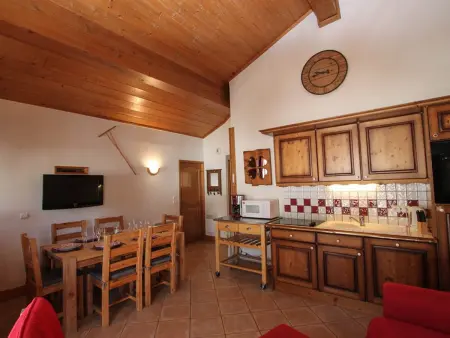 Appartement 3 pièces 53 m² avec piscine, parking et animaux admis à Crest-Voland : photo 4