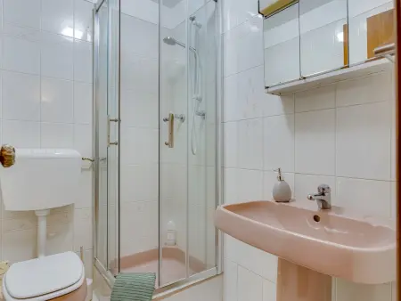 Appartement vue mer - 5 pers., Appartement 4 personnes à Porches : photo 7