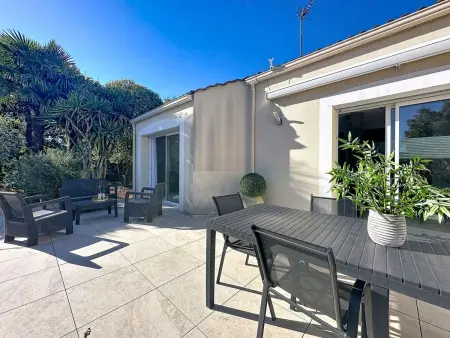 La Lilla, maison avec piscine chauffée à Chauvé, près de Pornic : photo 23