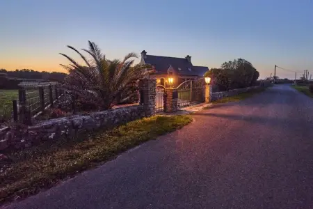 Villa Ty Arvorig 5 étoiles, spa privé, bord de mer à Brignogan : photo 11