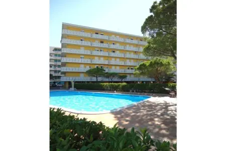 Maison de vacances à Caorle : 1 chambre, climatisation et balcon : photo 1