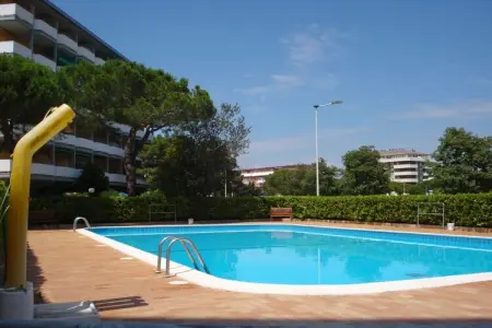 Maison de vacances à Caorle : 1 chambre, climatisation et balcon : photo 2