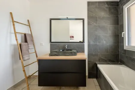 494252, Villa à Sainte-Maxime avec piscine : photo 32