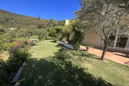 Villa 3 chambres avec piscine et vue mer à La Croix-Valmer : photo 6